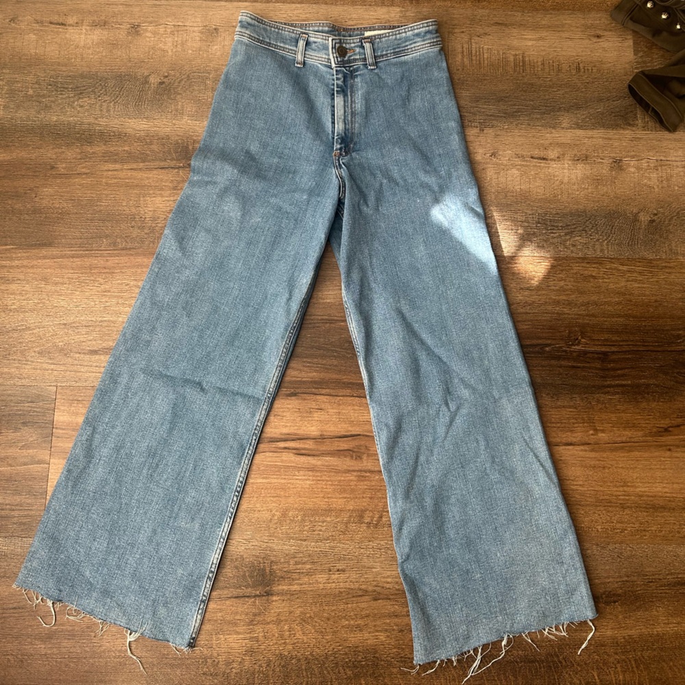 Zara Women’s Wide Leg Blue Jeans